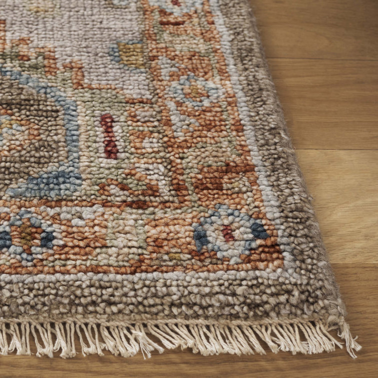 Samarkand Beige & Gold Hand-Knotted Wool Area Rug 8' x 10'