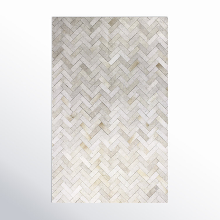 Handmade Cream Cowhide Geometric Runner Rug 2'6" x 8'