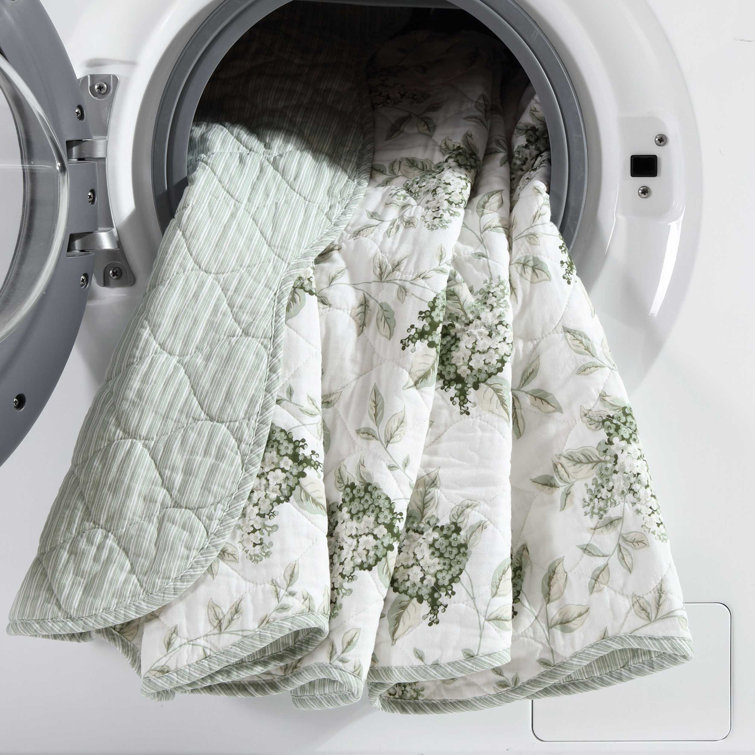White and Green Cotton Twin Reversible Quilt Set