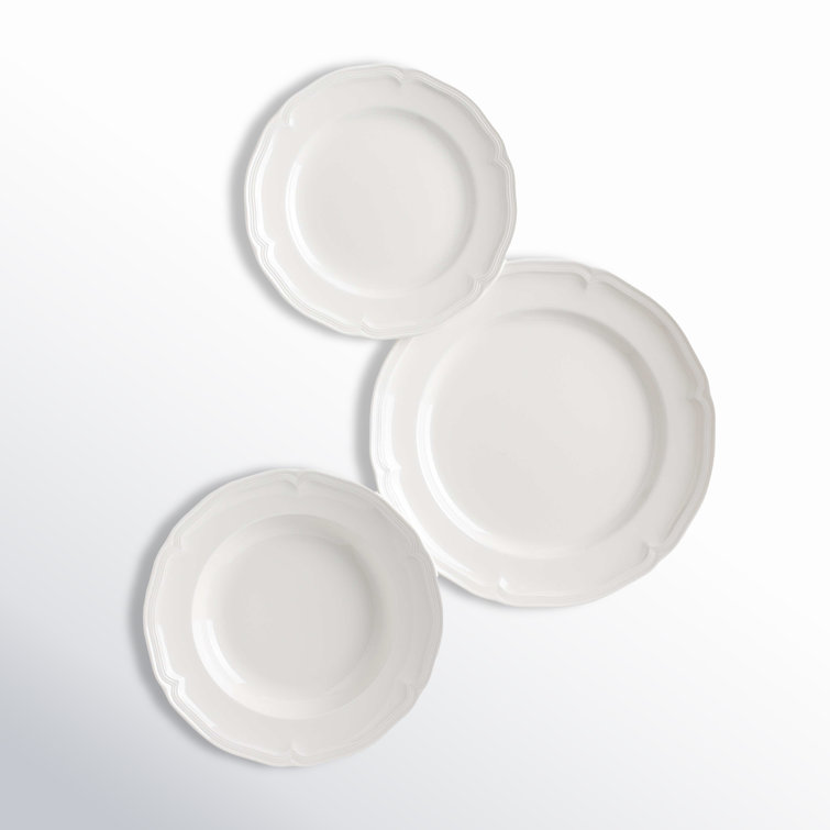 Villeroy & Boch White Porcelain 18-Piece Dinnerware Set