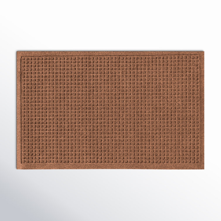 Eco-Friendly WaterHog Cubes Doormat in Dark Brown, 2'x3'