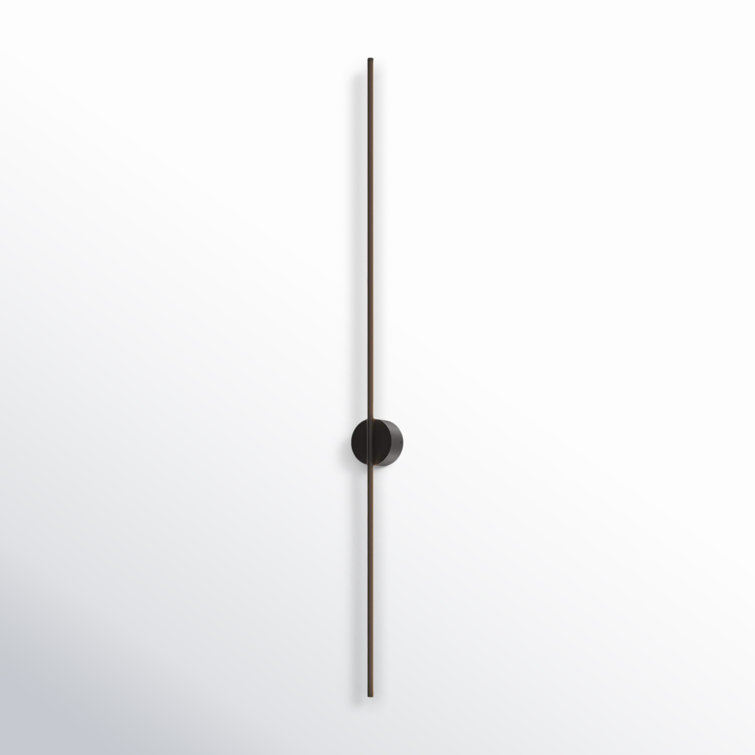 Sleek Black Aluminum Linear LED Wall Sconce