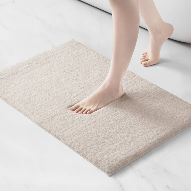 Taupe Microfiber Quick Dry Bath Rug