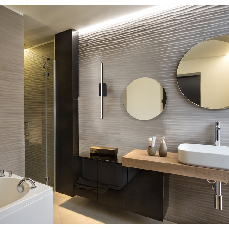 White Aluminum 24'' Dimmable LED Wall Sconce