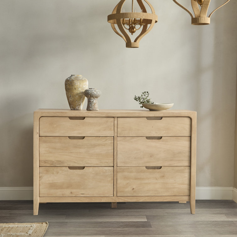 Laguna Light Brown Mango Wood 6-Drawer Dresser