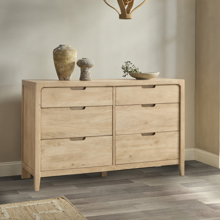 Laguna Light Brown Mango Wood 6-Drawer Dresser