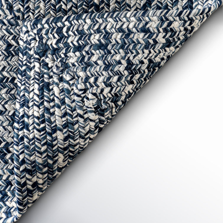 Handmade Blue and White Braided Synthetic Round Rug