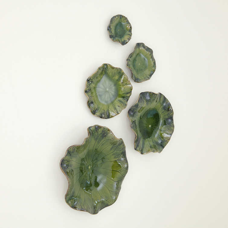 Small Green Ceramic Lily Plate Wall Decor
