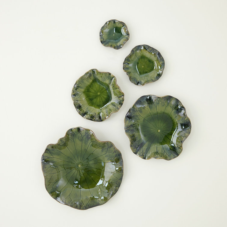 Small Green Ceramic Lily Plate Wall Decor