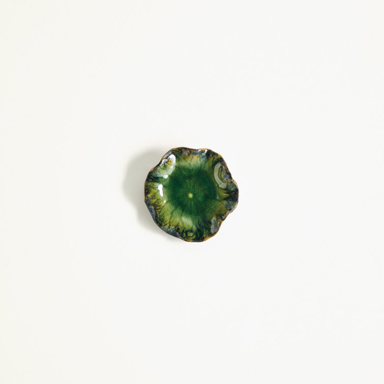 Small Green Ceramic Lily Plate Wall Decor