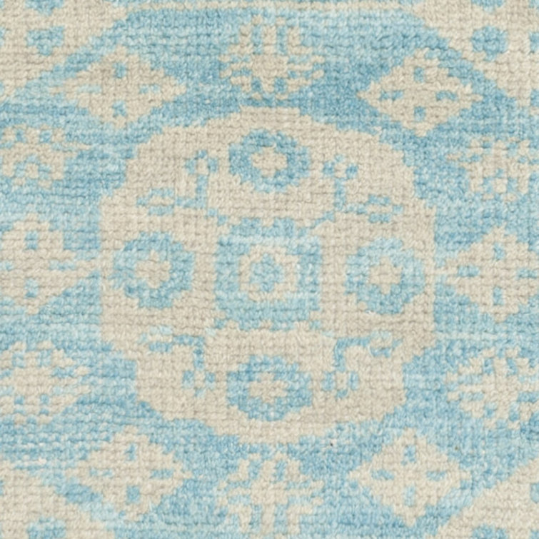 Kenya Light Blue Hand-Knotted Wool 4' x 6' Area Rug