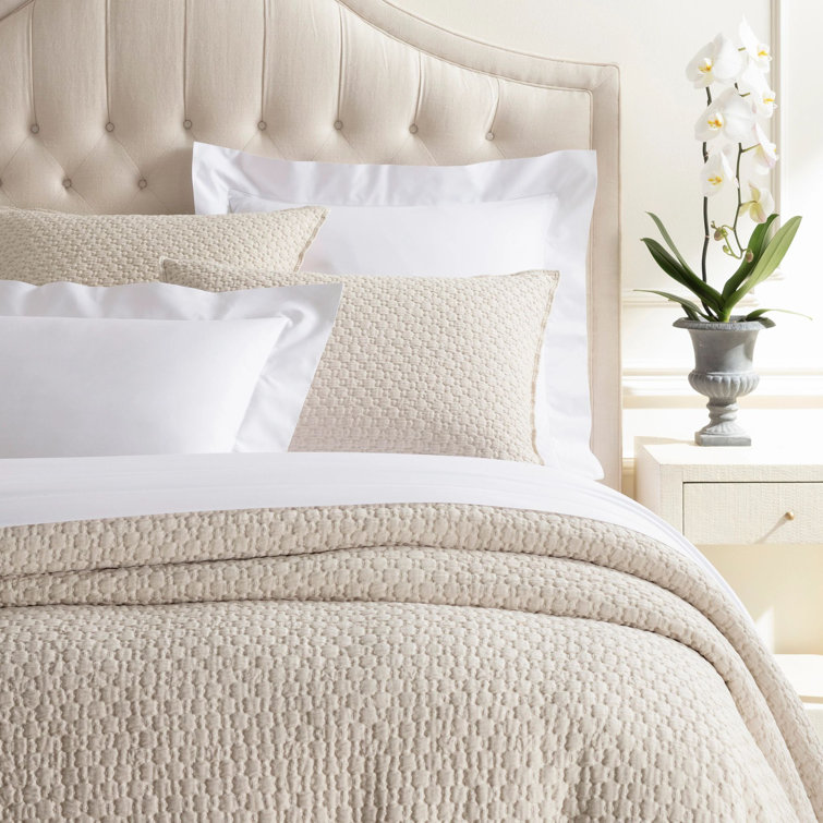 Lodi Alabaster Queen Size Cotton Matelassé Coverlet