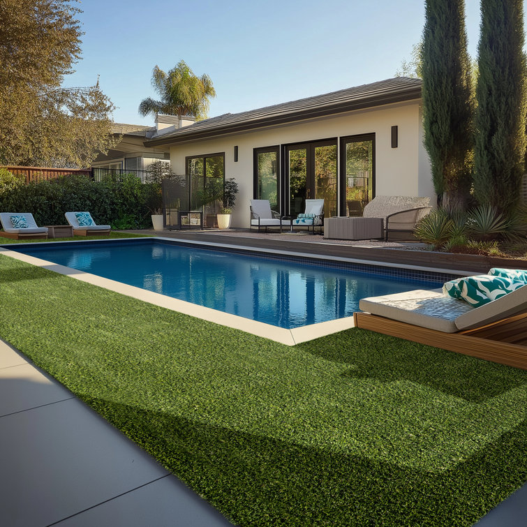 Emerald Green 6 ft x 8 ft Artificial Grass Rug