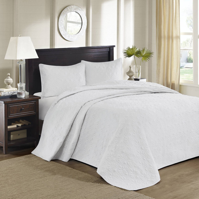 White Full Reversible Microfiber Bedspread Set with Cotton Fill