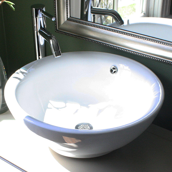 White Round Vitreous China Vessel Sink with Overflow