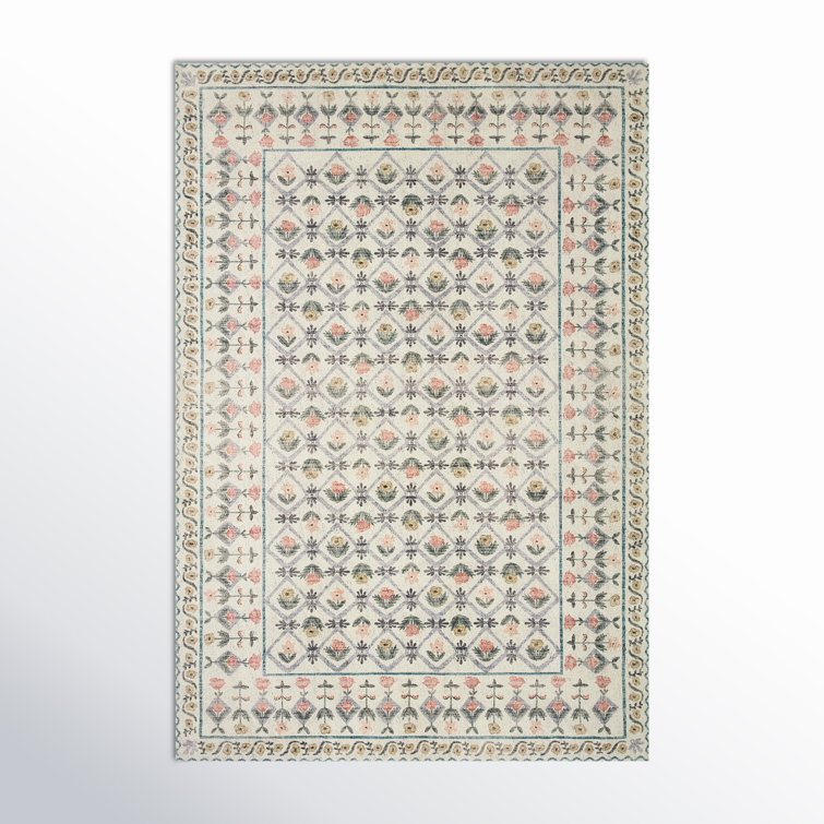Ivory Floral Lattice Synthetic Area Rug 7'-6" x 9'-6"