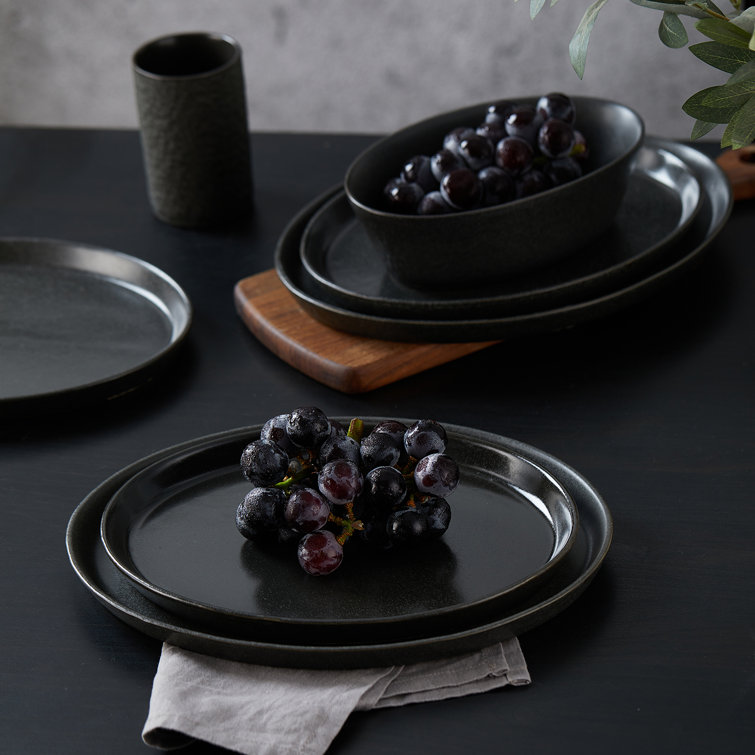 Charcoal Ceramic Textured 16-Piece Dinnerware Set