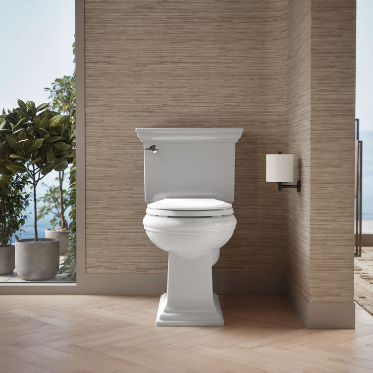 White Round-Front Toilet Seat with Quiet-Close Lid