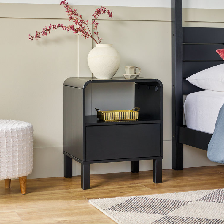 Curved-Top Solid Pine 1-Drawer Nightstand in Black