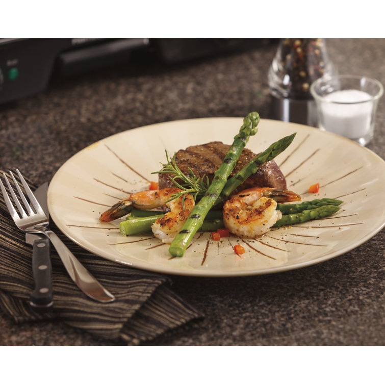Versatile Dual-Zone Black Electric Grill/Griddle Combo