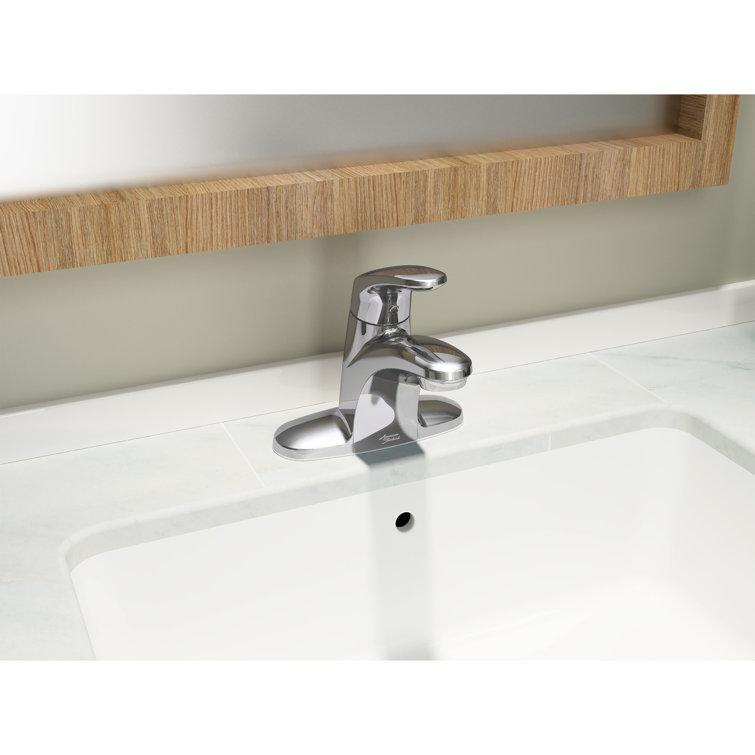 Polished Chrome Single-Handle Centerset Bathroom Faucet