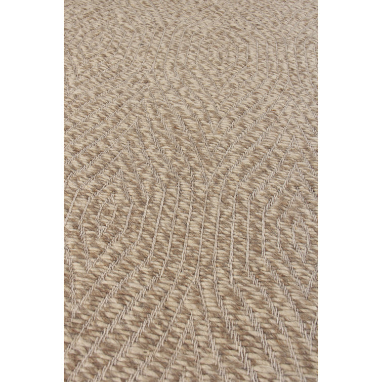 Handcrafted Geometric Beige Wool 8' x 10' Area Rug