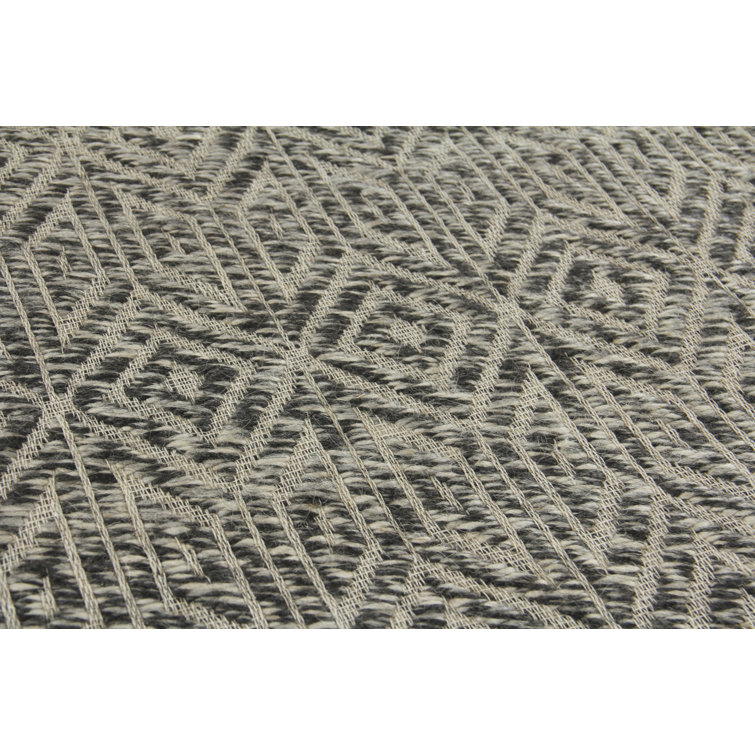 Handmade Woven Earth Wool Area Rug in Gray 6' x 9'