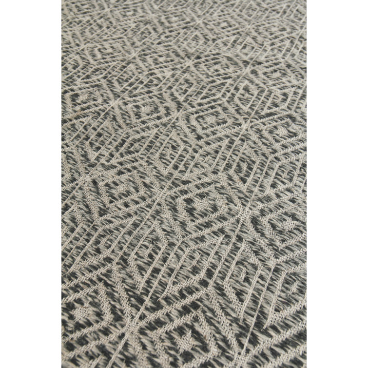 Handmade Woven Earth Wool Area Rug in Gray 6' x 9'