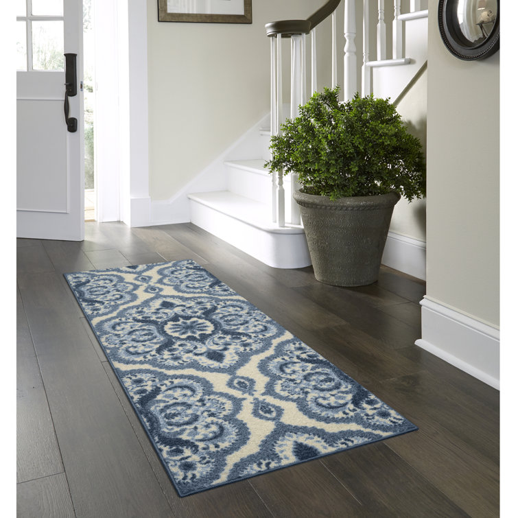 Blue and White Tufted Medallion Runner Rug, 2' x 6'