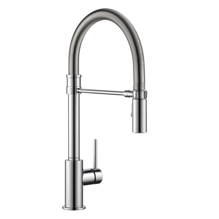 Sleek Chrome Pull-Down Kitchen Faucet with Magnetic Docking