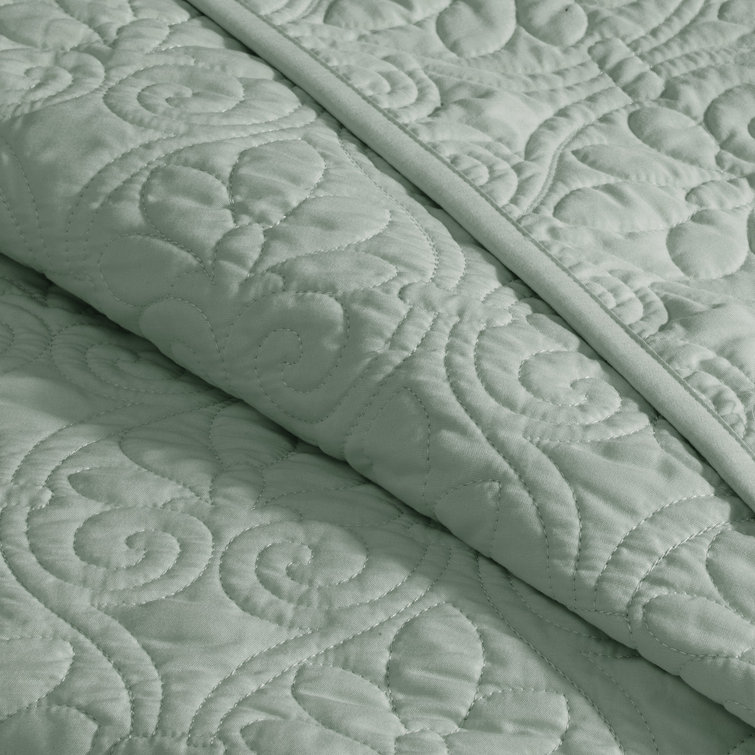 Seafoam King Reversible Microfiber Bedspread Set