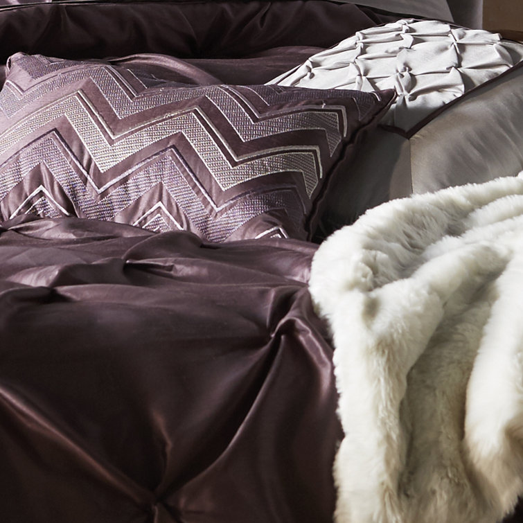 Snow White Faux Fur Reversible Throw Blanket