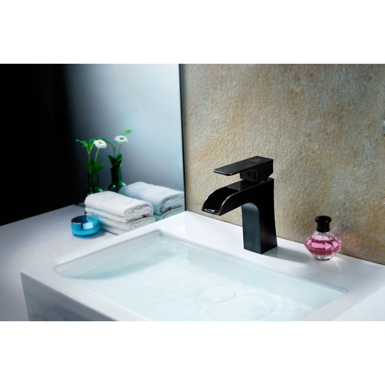 Oil Rubbed Bronze Single-Handle Bathroom Faucet