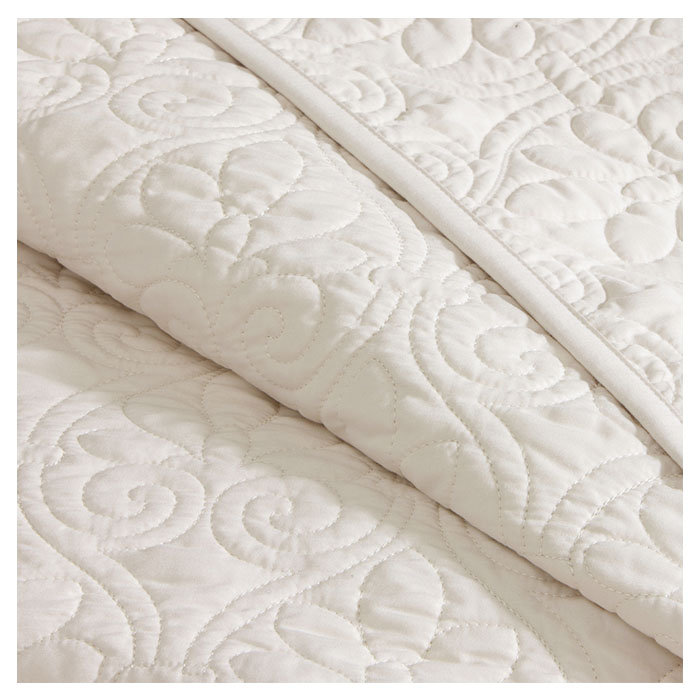 Cream King Reversible Microfiber Bedspread Set