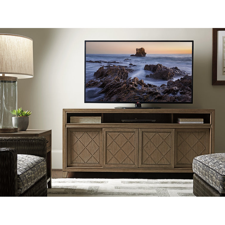 Hatteras Gray 65.5'' Elm Veneer Bed with Integrated Media Console