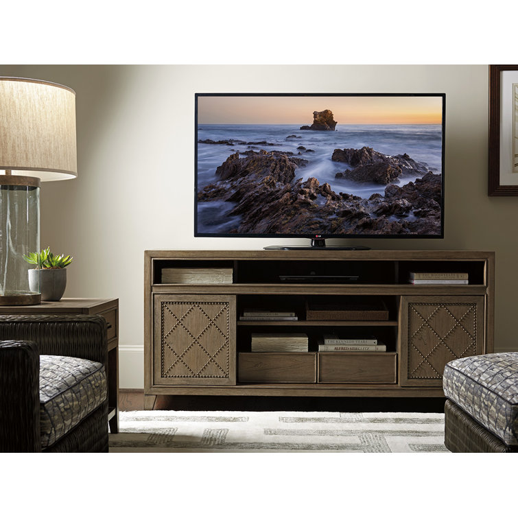 Hatteras Gray 65.5'' Elm Veneer Bed with Integrated Media Console