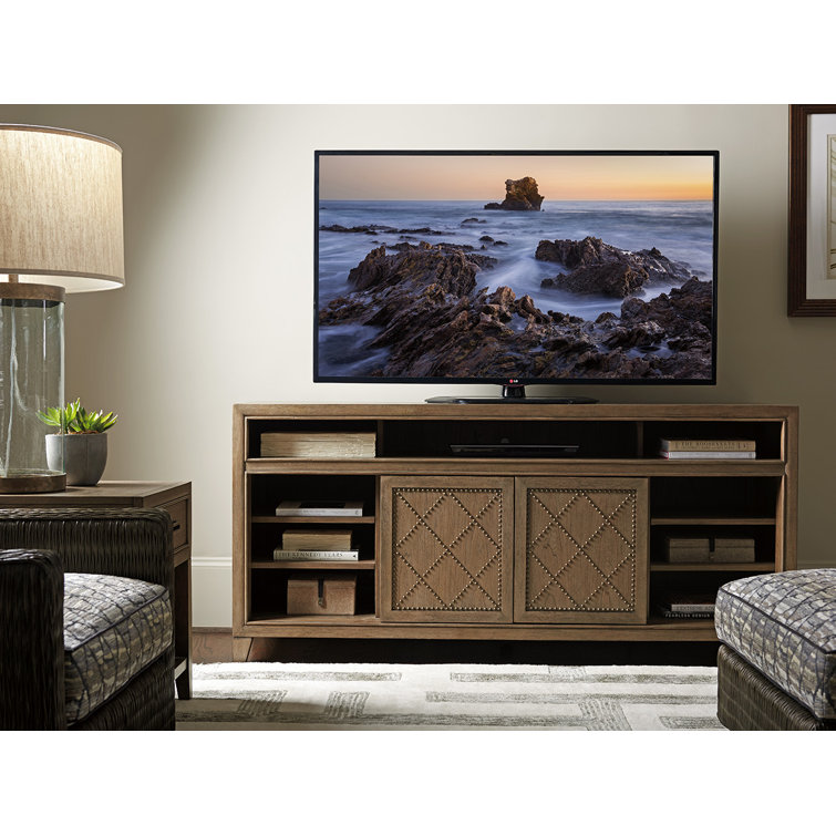 Hatteras Gray 65.5'' Elm Veneer Bed with Integrated Media Console