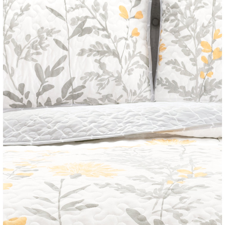 California King Yellow Microfiber Reversible Quilt Set