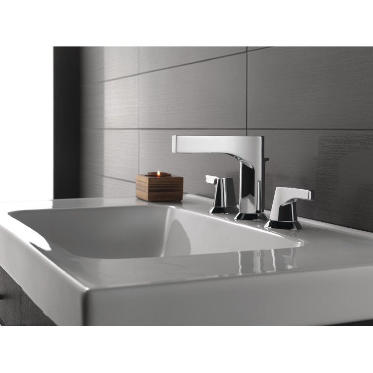 Chrome Modern Widespread Bathroom Faucet with Drain Assembly