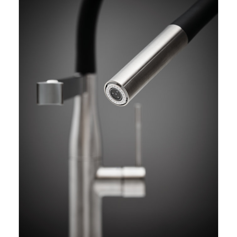 Stainless Steel Modern Deck Mounted Kitchen Faucet with Pull-out Spray
