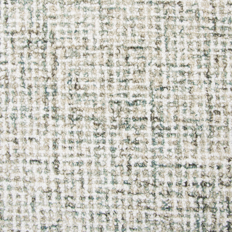 Ivory and Light Green Hand-Tufted Wool 8' x 10' Rug