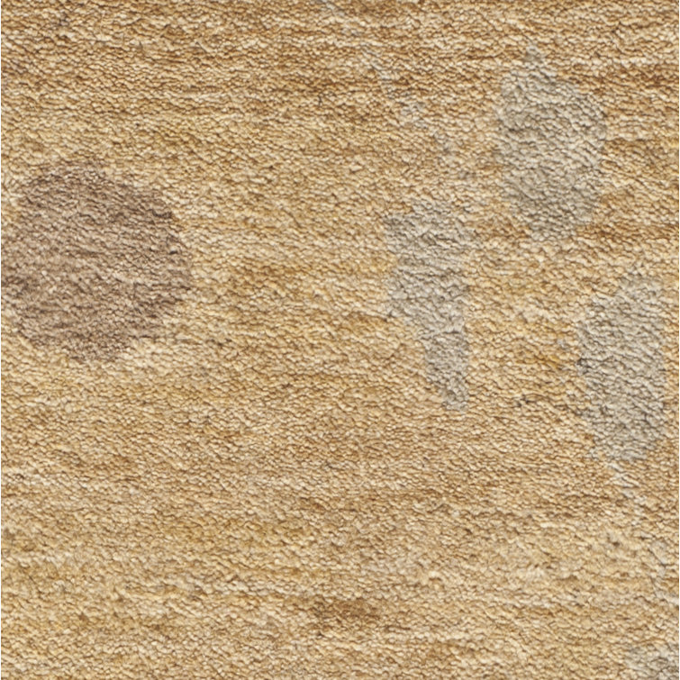 Amber Trellis Hand-Knotted Wool Rectangular Rug - 3'9" x 5'9"