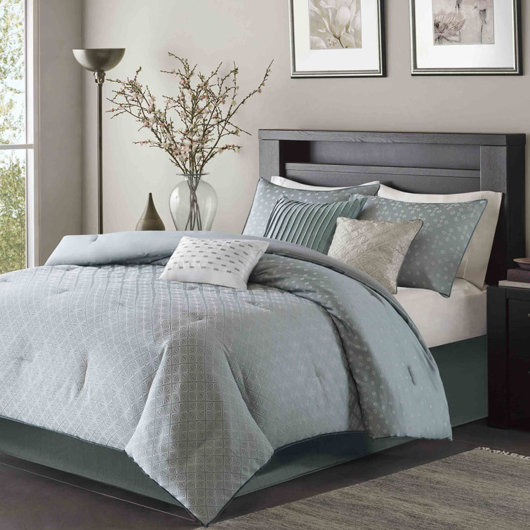 Purple Queen 7-Piece Embroidered Reversible Bedspread Set