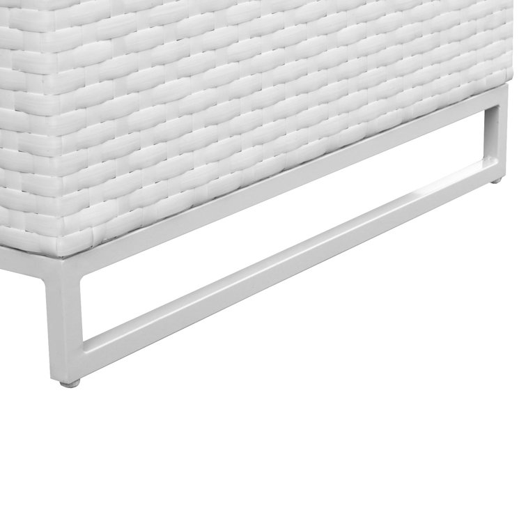 White Wicker and Rattan 6-Piece Sectional Seating Group with Spa Cushions