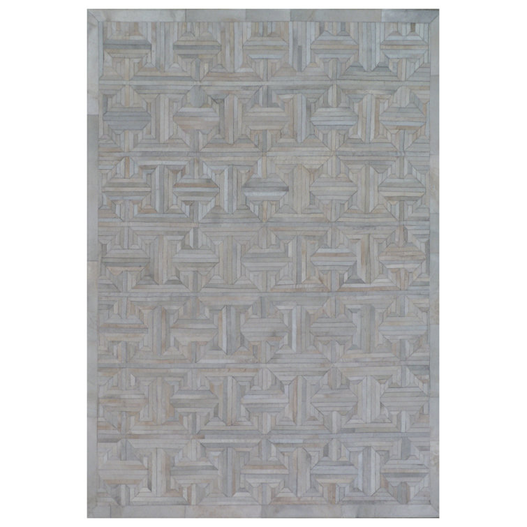 Ivory Geometric Handmade Cowhide Rectangular Rug 5' x 8'