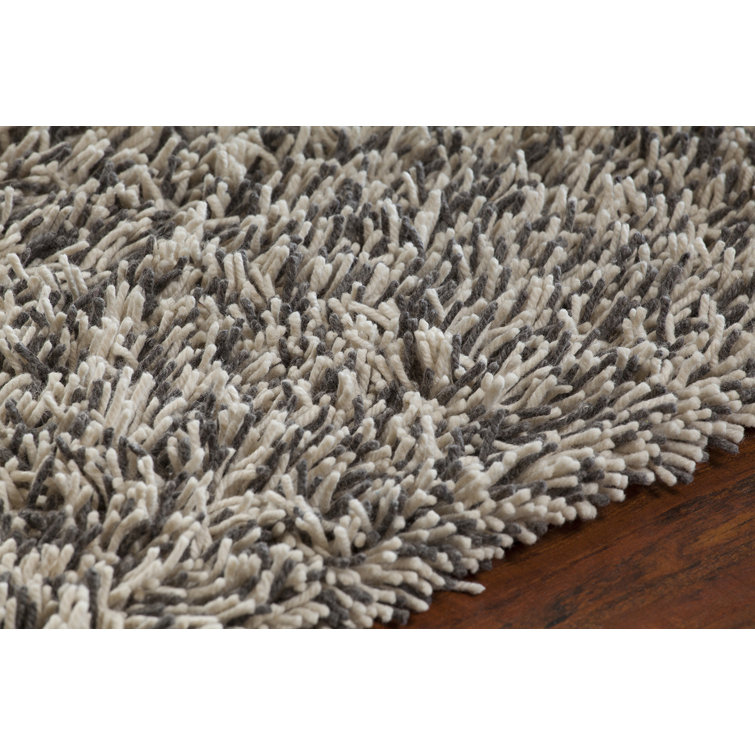 Handmade Eleanor Gray Shag Wool Rectangular Rug 7'9" x 10'6"