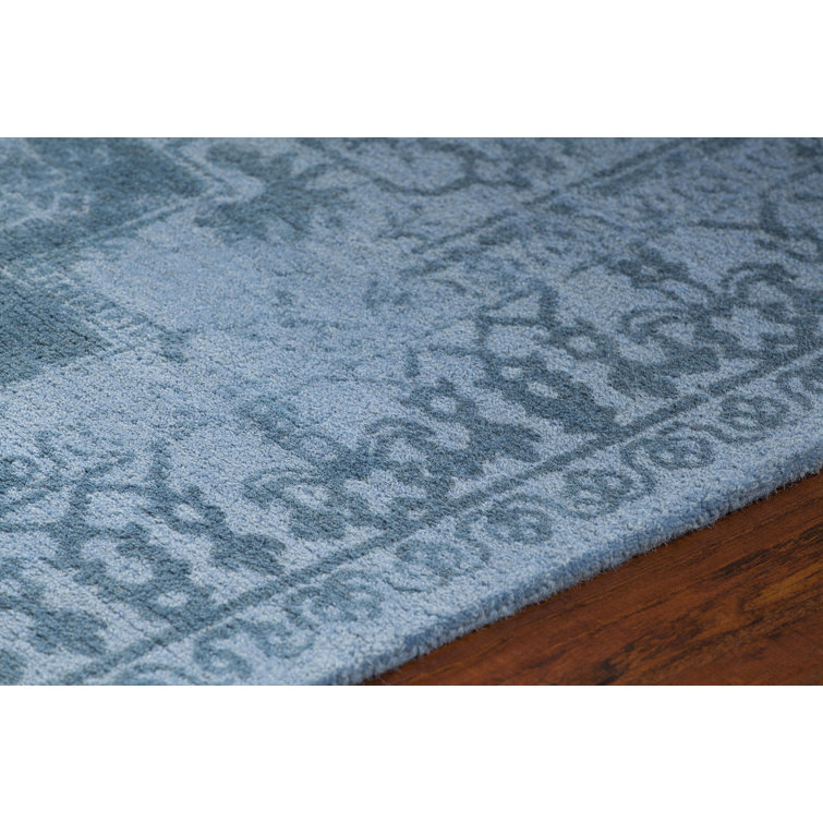 Kelsey 7'9" x 10'6" Blue Handmade Wool Tufted Rug