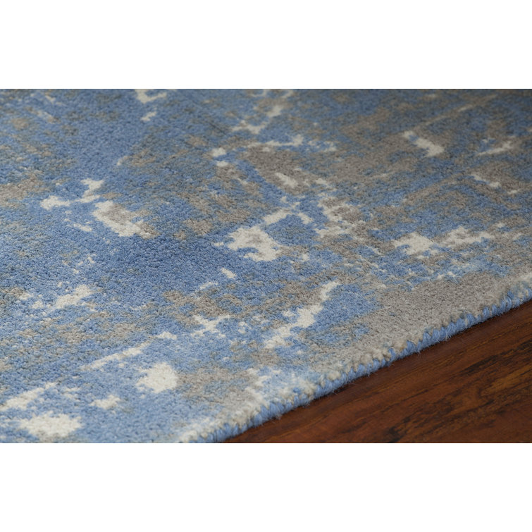 Handmade Blue Wool Tufted 5' x 7' Rug
