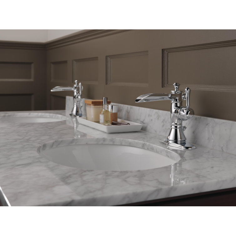 Sleek Modern Chrome Single-Hole Bathroom Faucet with WaterSense