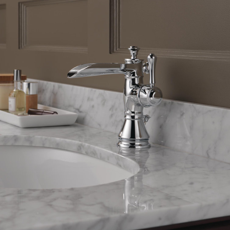 Sleek Modern Chrome Single-Hole Bathroom Faucet with WaterSense